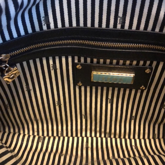 L.A.M.B Clutch - Picture 5 of 8